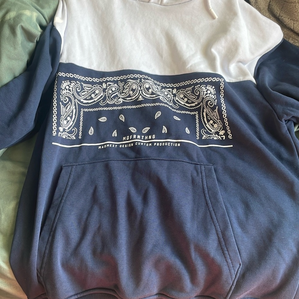 white blue sweatshirt